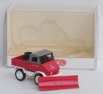 Wiking 861 07 28 Mercedes-Benz Unimog U 411 mit Faltdach & Schneepflug Feuerwehr - Bild 1 von 4
