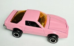 Coche rosa raro vintage Majorette Movers # 248-293 Pontiac Firebird transmisión automática - Imagen 1 de 7