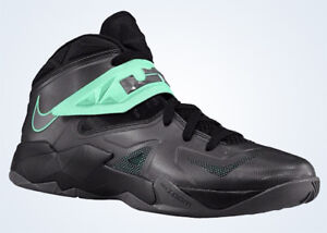 NIKE ZOOM SOLDIER VII Colors:Black/Glow-Green Style:599264002 Sizes:11 & 11.5