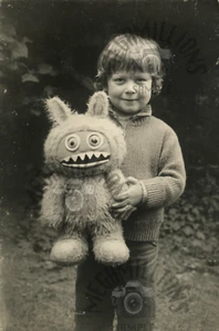Foto de colección de los años 70 de CREEPY KIDS con MUÑECA MONSTRUO Labubu Scary RARA - 02 - Imagen 1 de 2