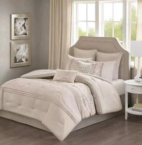 510 DESIGN Luxe Quilted Comforter Set Modern Transitional Design All Season - Picture 1 of 8