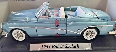 1953 BUICK SKYLARK CONVERTIBLE BLUE #73129 1/18 scale BY MOTOR MAX - Image 1 of 4