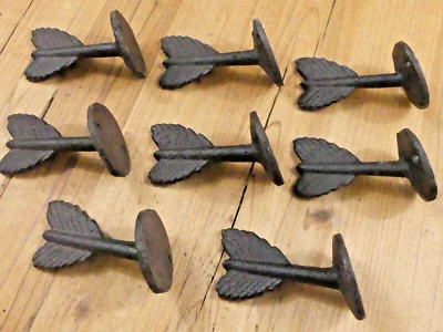 8 Cast Iron Arrow Hooks Feather Wall Mount Rustic Coat Hall Tree Hat Hardware - Image 1 of 4