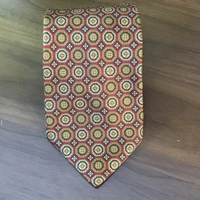 Brooks Brothers Maker красный разноцветный геометрический медальон шелковый галстук сделано в США - Изображение 1 из 4