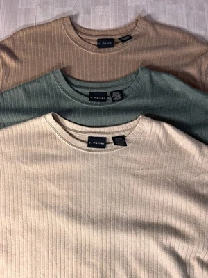 Lote de 3 camisas plisadas cuello redondo J. Ferrar para hombre talla mediana. Verde/bronceado/marrón. Foto 1 de 4