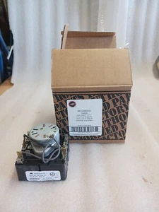 Carrier Timer 38CQ660029 208 - 240 V Factory Authorized Parts ( 1J) - Picture 1 of 4