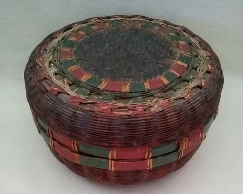 ANTIQUE CHINESE WOVEN WICKER W/LID LIDDED HAND PAINTED BAMBOO REED SEWING BASKET Cover