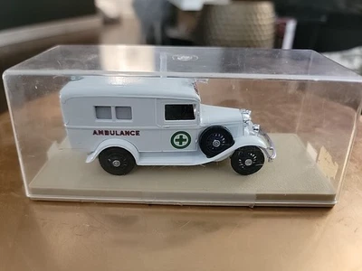 Eligor  DIE CAST-1081-Ford V8 Ambulance USA 1934 MWMKW - Image 1 of 4
