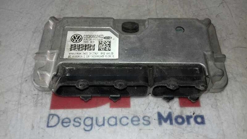 03C906024CD CENTRALINA MOTORE / 4967607 PER SEAT IBIZA ST 6J8 1.4 16V - Immagine 1 di 4