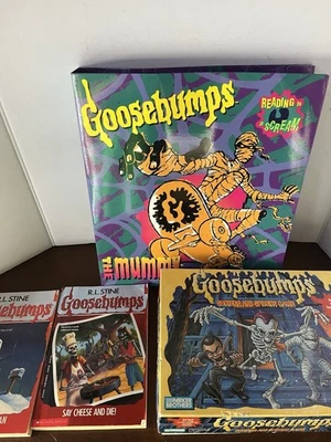 Vtg  1990’s GOOSEBUMPS SHRIEKS & SPIDERS/3ring Binder Mummy /book Bundle Lot - Image 1 of 4