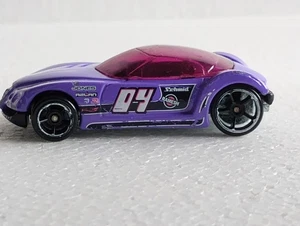 Hot Wheels 2002 Golden Arrow Purple Car - all diecast body & chassis - Picture 1 of 8