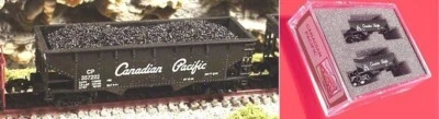 Z Full Throttle WDW3006 Open 33' Offset 2Bay Hoppers Canadian Pacific 2Car Set#1 - Image 1 of 3