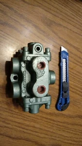 New Numatics 786 2 LPA4 870 Valve 7862LPA4870 7662LPA4870 7662LPA4670 - Picture 1 of 7