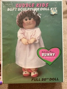 Sammlerstück Vintage Kuschelkinder weiche Skulptur Puppe Kit 20" Kuscheltier Häschen Puppe - Bild 1 von 8