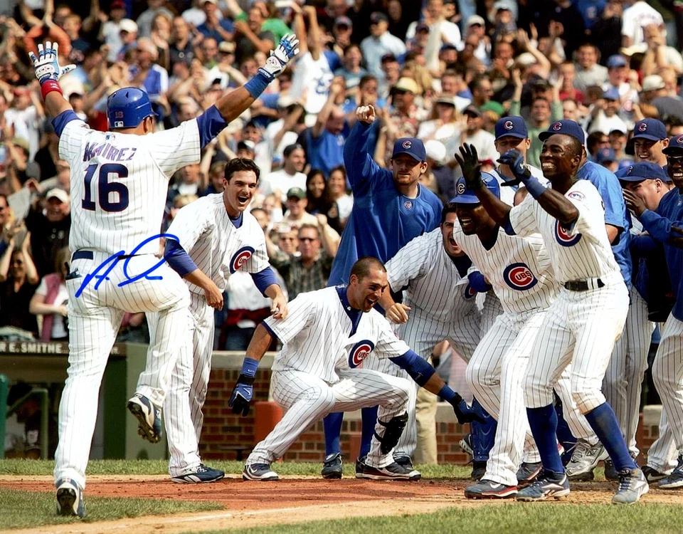 Foto autografiada firmada por Aramis Ramírez de los Cachorros de Chicago 8x10 LSCM CERTIFICADO DE AUTENTICIDAD #1 Foto 1 de 1