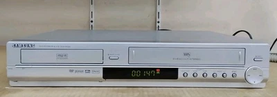 SAMSUNG COMBO LETTORE DVD/VHS 6 TESTINE STEREO CON TELECOMANDO - Immagine 1 di 4