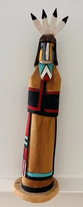Vintage WILSON TSOSIE Hemis Katsina Hopi Kachina intagliato a mano "Hemis W. Tsosie" - Foto 1 di 14
