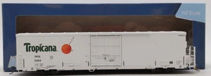 BLMA Models 52745 HO Scale Tropicana 64' Reefer #3300 LN/Box - Picture 1 of 5