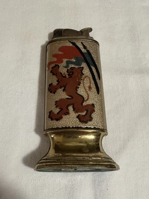 Encendedor de mesa Evans Lion vintage Foto 1 de 4