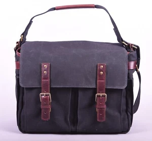 Bolso Mensajero para Cámara/Laptop ONA The Astoria-Negro-Correa ONA Libre con Compra - Imagen 1 de 7