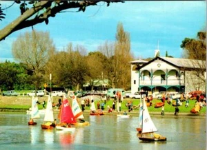 Victoria, Australia BOYS SMALL YACHT REGATTA On YARRA RIVER ca1960s 4X6 Postcard - Picture 1 of 2