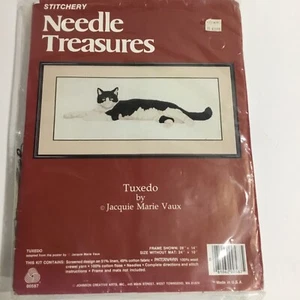 Stitchery Needle Treasures Tuxedo Cat Jacquie Vaux Black White 00587  USA NEW - Picture 1 of 6