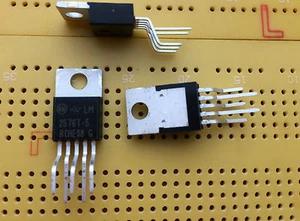 3A 5V LM2576 Buck Spannungsregler EIN Halbleiter 5-Pin TO-220 - Bild 1 von 1