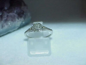 Anello a grappolo quadrato con diamanti 10 carati 1,7 gr filigrana misura 6,5 oro bianco 0,25 ct J3698 - Foto 1 di 6