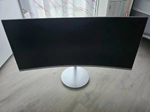 34" Samsung Ultra WQHD Curved Monitor, 21:9, QLED - Bild 1 von 6