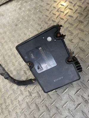 Ford Explorer 2004 conjunto de bomba ABS probado OEM 4x4 Foto 1 de 4