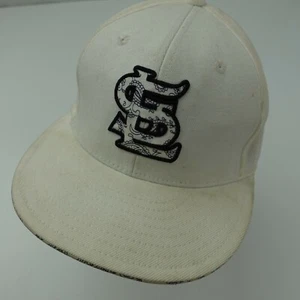 St Louis Cardinals Cooperstown Paisley Ball Cap Hat Fitted 7 Baseball Adult - Picture 1 of 5