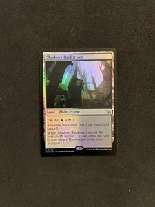 Shadowy Backstreet #268 FOIL [Murders at Karlov Manor] Magic MTG Cards LP - Picture 1 of 2