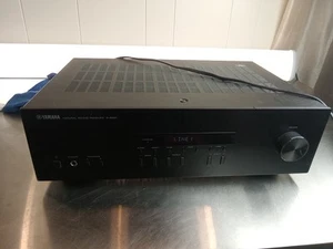 Yamaha R-S201 Ricevitore Stereo Suono Naturale - Nero - Foto 1 di 10