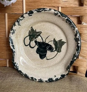 Vintage Northern Stoneware Art Pottery Spoon Rest Blue Ivy Pattern Sponged Rim - Picture 1 of 2