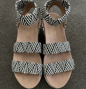 Damen-Riemchensandalen Catherine Malandrino Boho Festival Größe 6,5 - Bild 1 von 5