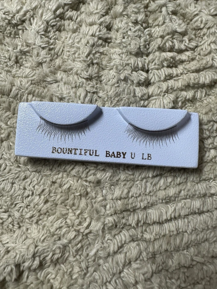 Pestañas B UppER WisPY BaBY *MARRÓN CLARO*~ SUMINISTROS PARA MUÑECAS RENACIDAS Foto 1 de 1