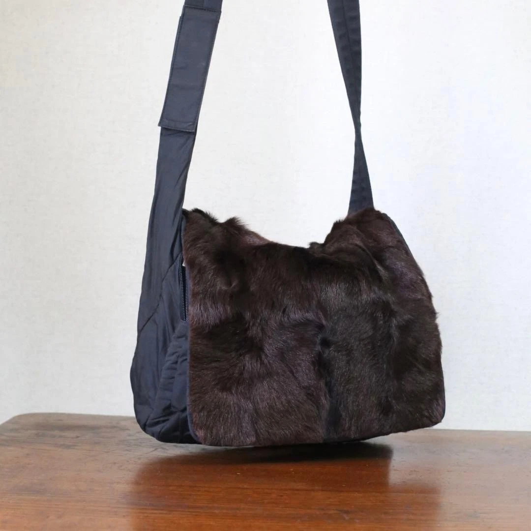 バッグ 99FW prada fur shoulder bag archive 99FW prada fur shoulder bag archive PRADA Fur Exterior Bags