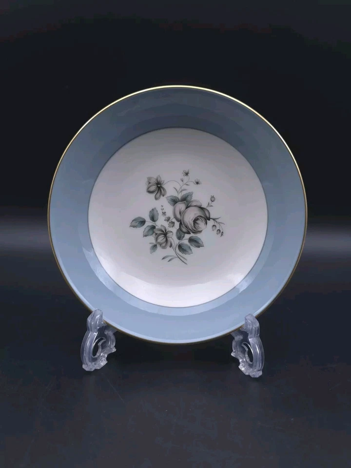 Royal Doulton Rose Elegans Cereal Bowl 1st Quality - Image 1 of 4