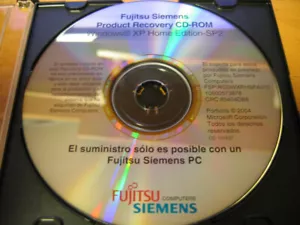 Fujitsu Siemens Recovery CD-ROM Microsoft Windows XP Home Edition SP2 - Imagen 1 de 5
