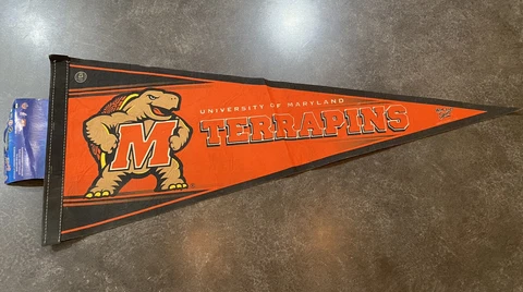 Vintage University of Maryland ￼￼Terrapins Pennant Flag NOS Cover