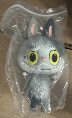 How2work X Kasing Lung Zimomo Katt Versión Sofubi Paradise Exclusivo Nuevo En Caja Foto 1 de 3