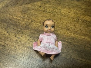Barbie Baby Doll Newborn Figure 2.5" Brown Hair Brown Eyes by Mattel - Picture 1 of 2