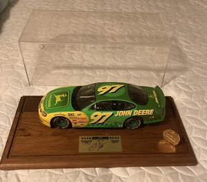 Roush Racing 1/18 JOHN DEERE 1998 CHAD LITTLE NASCAR LIMITED EDITION - Picture 1 of 15