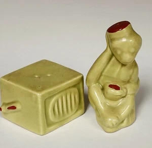 Vtg Organ Grinder Monkey Figurine 5" Salt & pepper shaker Midcentury - Picture 1 of 12
