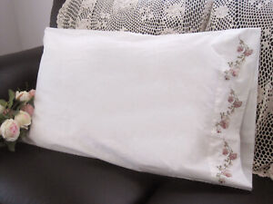 One Piece Elegant Purple Rose Leave Trail Embroidery White Cotton Pillowcase