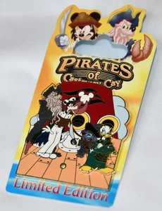 New! Disney Cruise Line Pirates of Castaway Cay Captain Goofy Donald Duck Pin - Picture 1 of 7