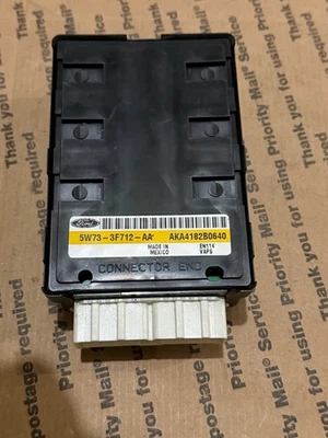 Módulo de control de suspensión neumática Mercury Grand Marquis 2005 5W73-3F712-AA Foto 1 de 3