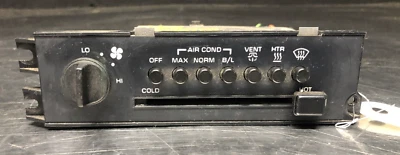 Pontiac Fiero 1984 calefacción aire acondicionado temperatura climatización climatización Foto 1 de 4