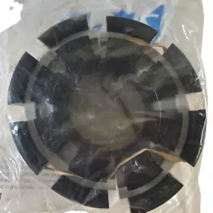 Eaton Weatherhead T-420-7CN 1-1/4" 430U Series Gray Carbon Steel/Rubber Collet - Picture 1 of 3