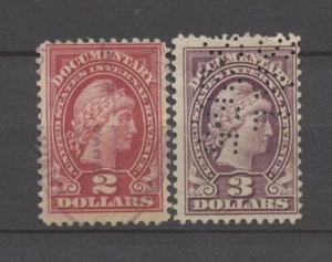 No: 128174 - USA - "BACK OF BOOK" - "DOCUMENTARY" - LOT OF 2 OLD DOLLAR STAMPS!! - Picture 1 of 1